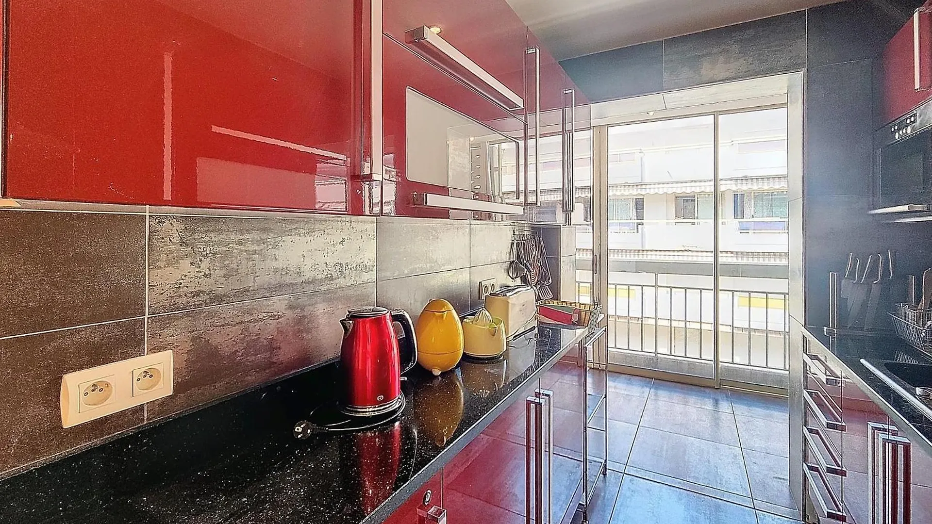 Henri Camille Real Estate - Kent - Huge 2 Bedrooms Appt - 5 Min Croisette Cannes 0*,